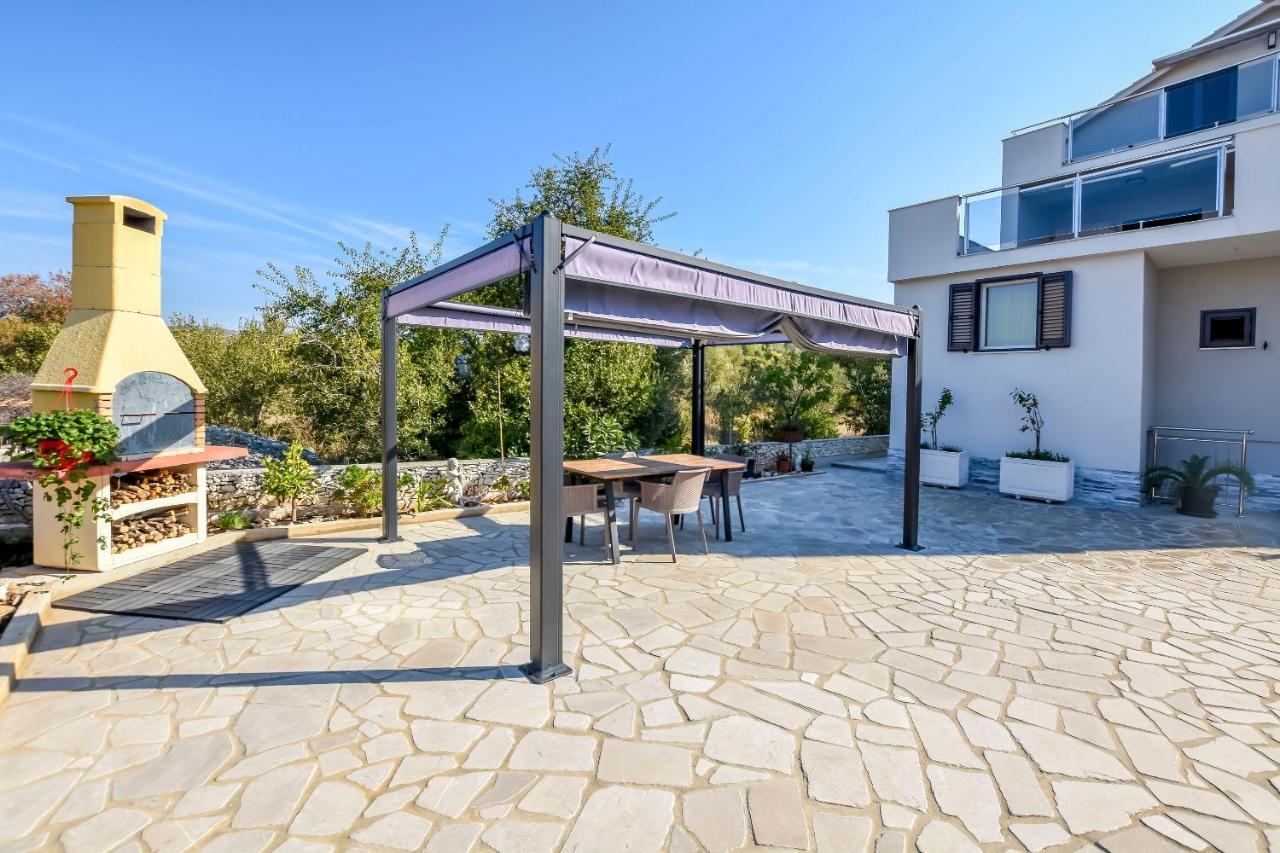 רוגוזניצה Apartments Visnja מראה חיצוני תמונה