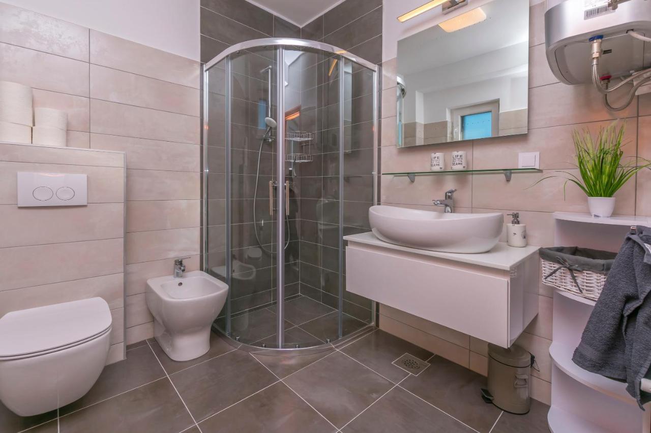 רוגוזניצה Apartments Visnja מראה חיצוני תמונה